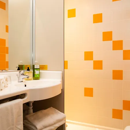 Og Access De Re Otel 2*