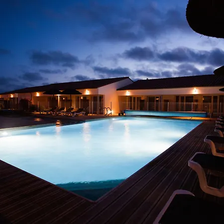 Otel Og Access De Re Sainte-Marie-de-Ré