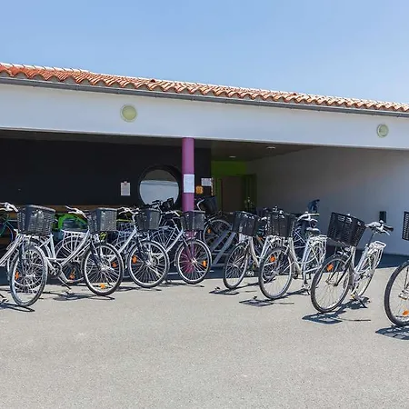 Og Access De Re Otel 2*